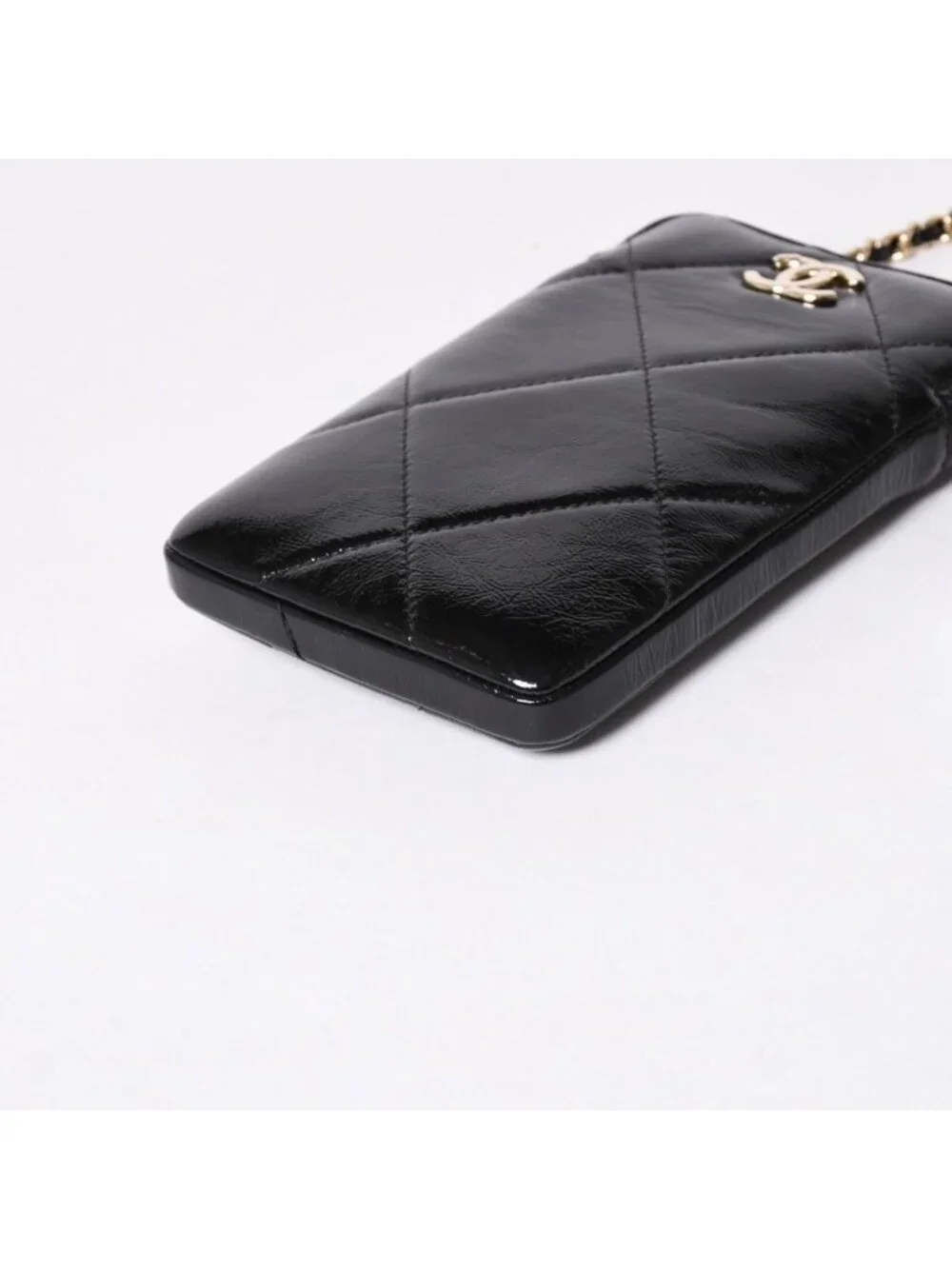 Chanel Chain Shoulder Shiny Patent Leather Quilted CC Logo Phone Case